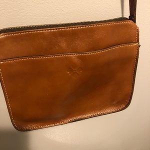 Patricia Nash Nazaire Heritage Leather Crossbody bag